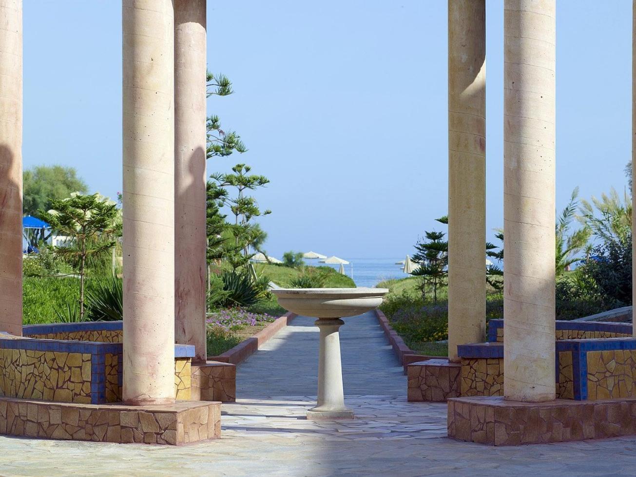 Orpheas Resort Hotel (Adults Only) Paralia Kourna Екстериор снимка