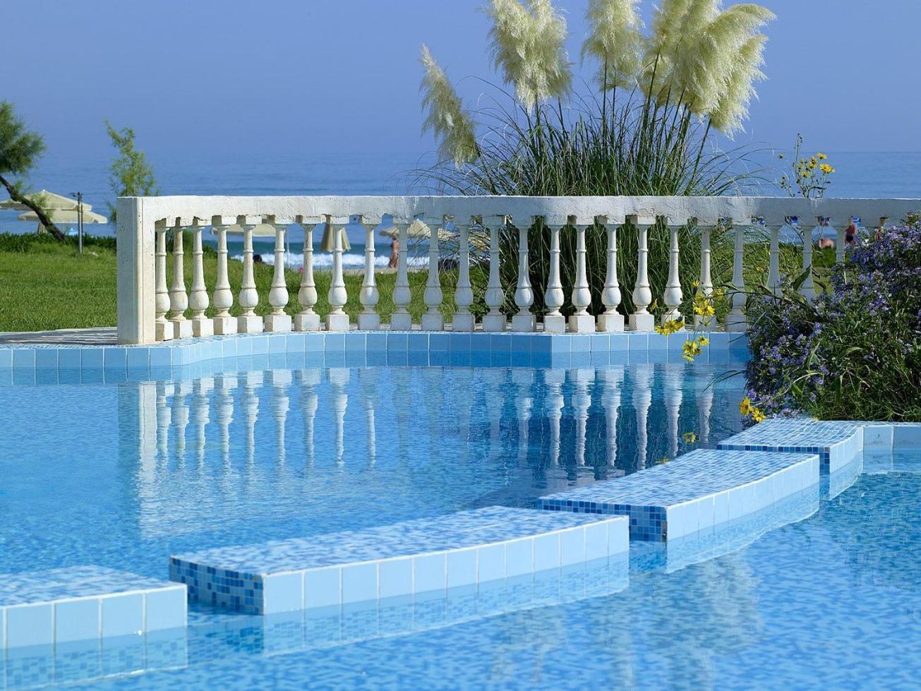 Orpheas Resort Hotel (Adults Only) Paralia Kourna Екстериор снимка
