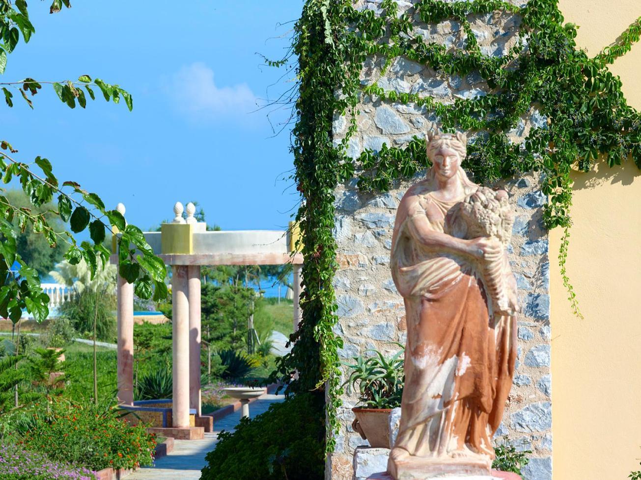 Orpheas Resort Hotel (Adults Only) Paralia Kourna Екстериор снимка