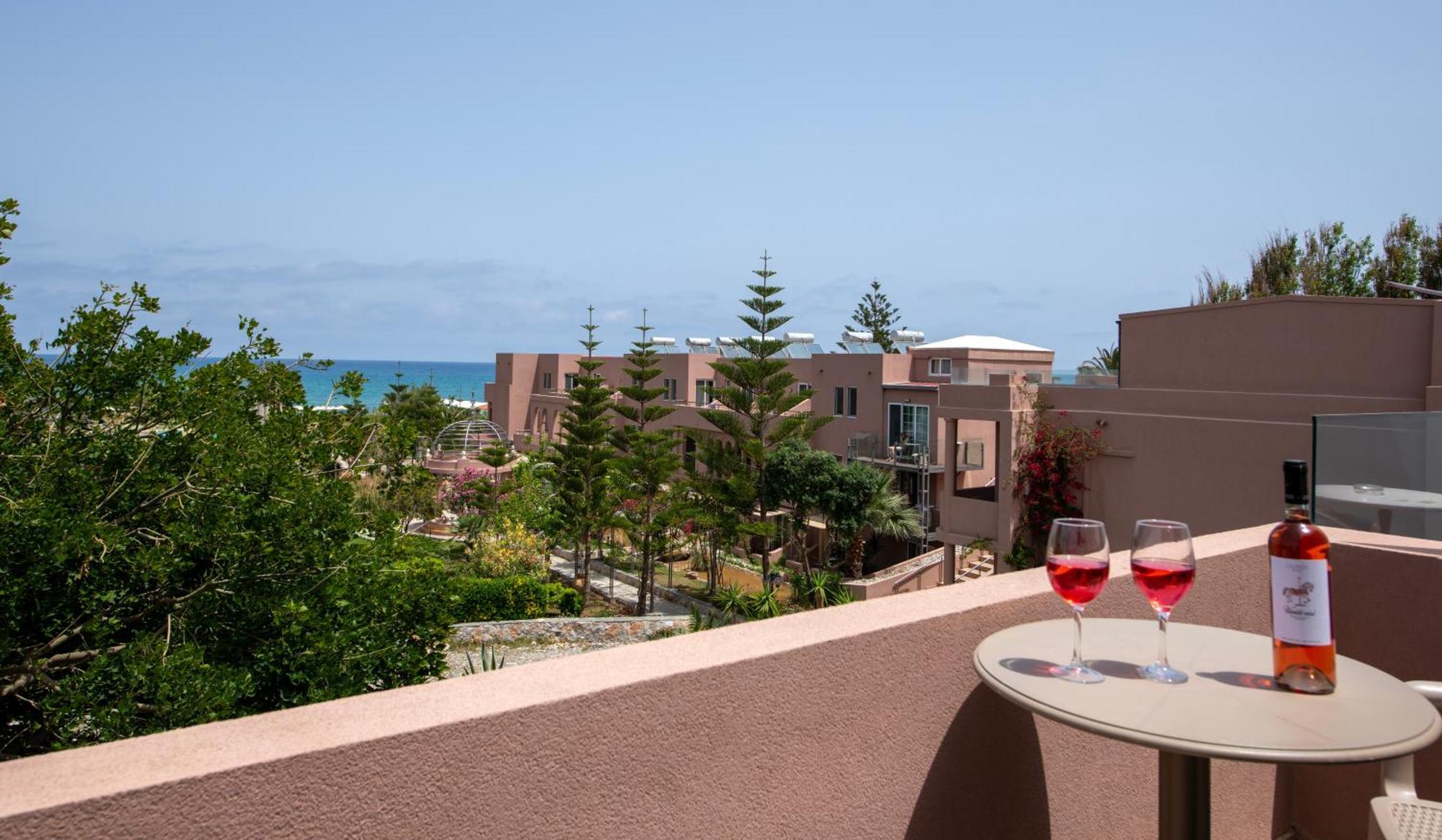Orpheas Resort Hotel (Adults Only) Paralia Kourna Екстериор снимка